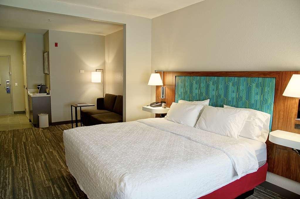 Hampton Inn & Suites Cathedral City Rom bilde